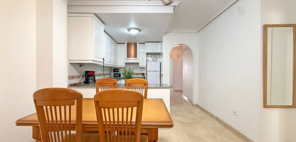 Ground Floor Apartment Villamartin Alicante - image 15