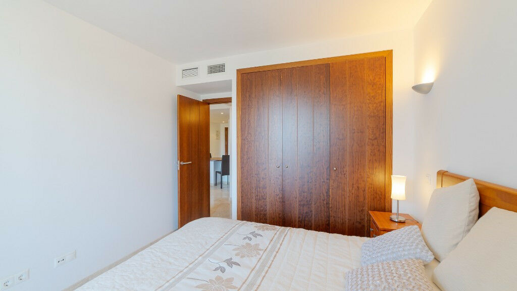 Middle Floor Apartment Punta Prima Alicante - image 15