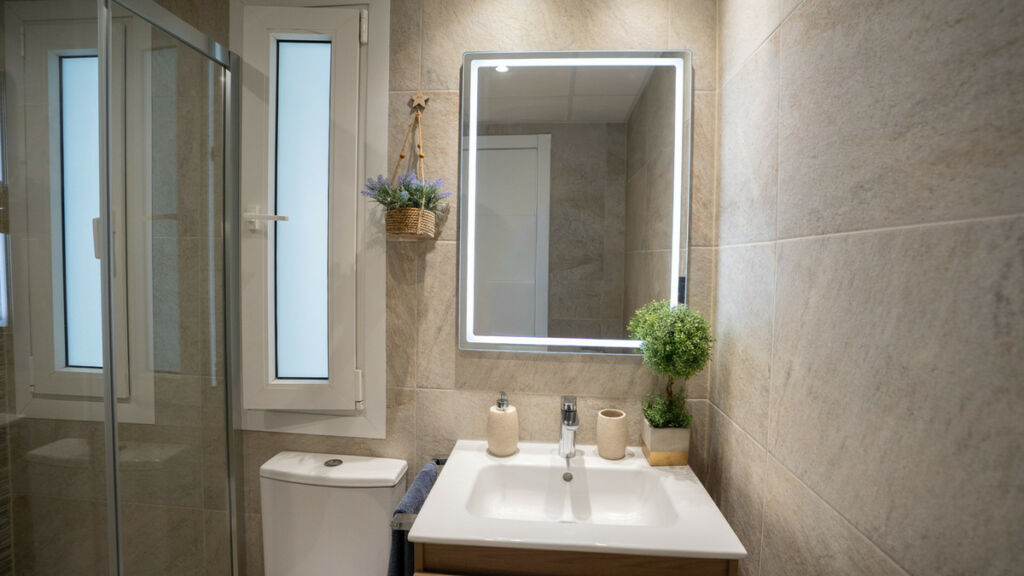 Middle Floor Apartment Marbella Málaga - image 15