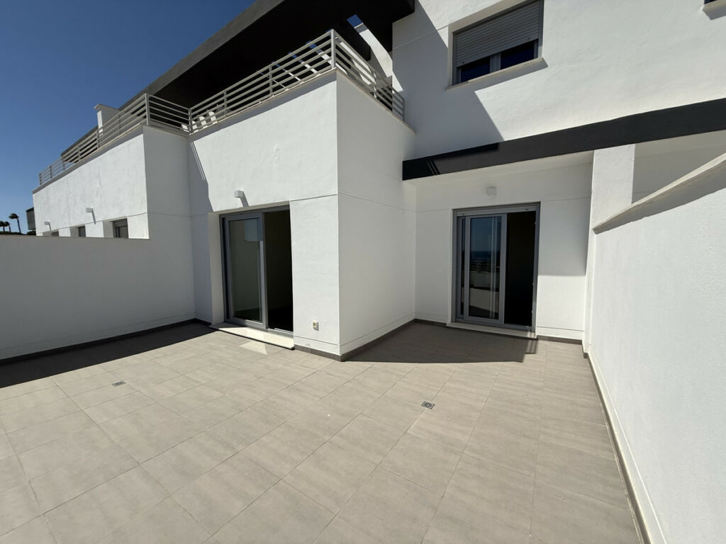 Middle Floor Apartment Estepona Málaga - image 15