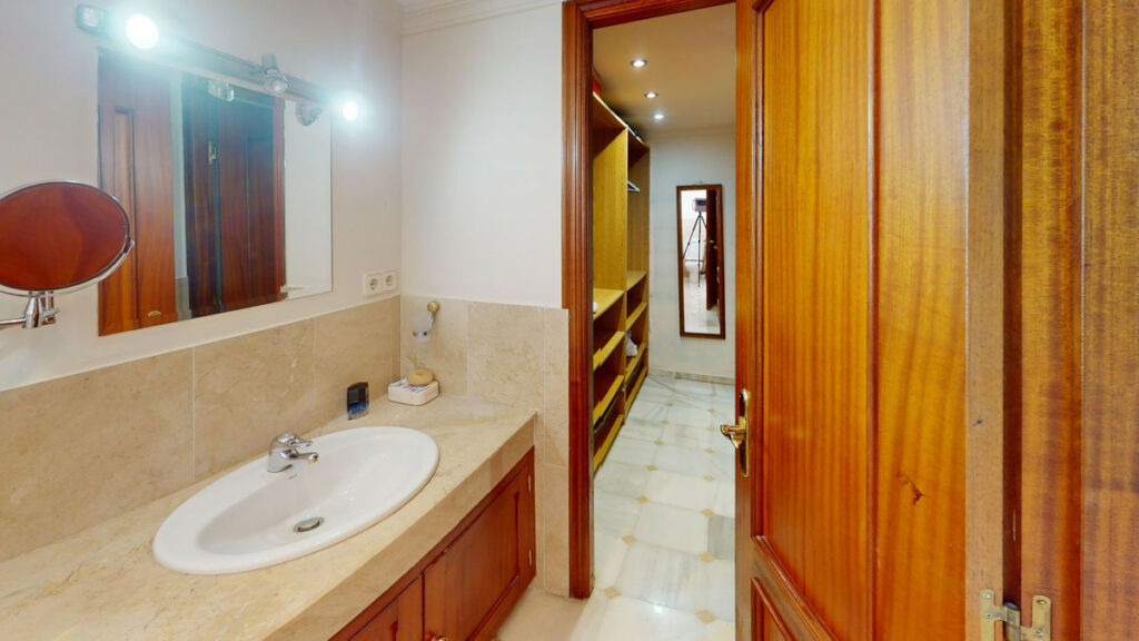 Detached Villa Costalita Málaga - image 15