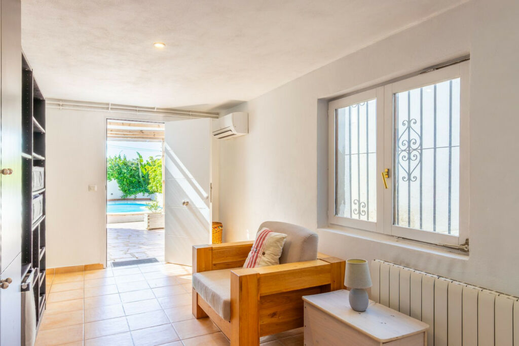 Detached Villa Moraira Alicante - image 15