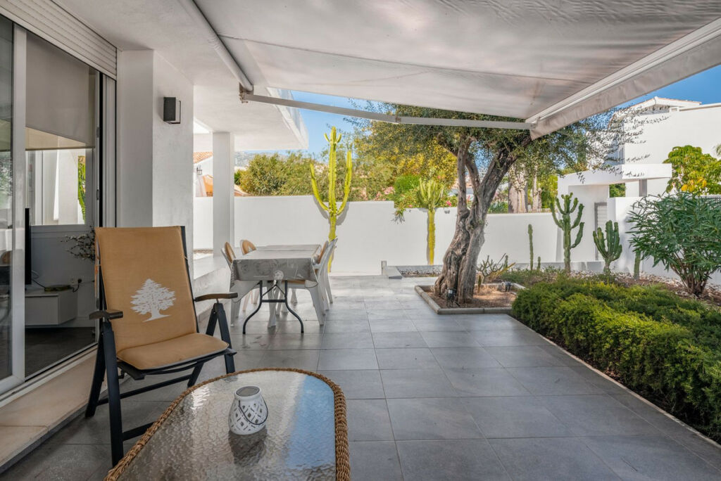 Detached Villa Marbella Málaga - image 15