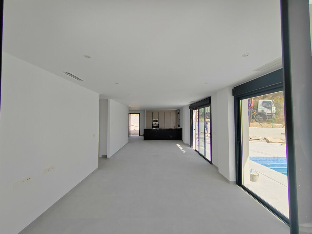 Detached Villa Busot Alicante - image 15