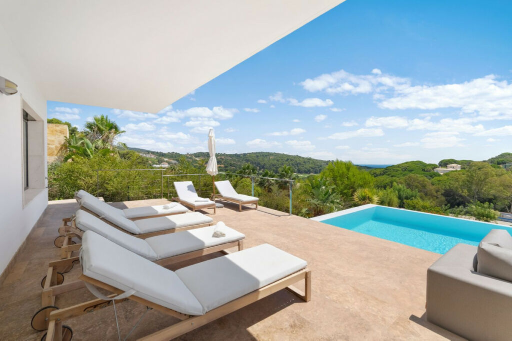 Detached Villa Sotogrande Cádiz - image 15