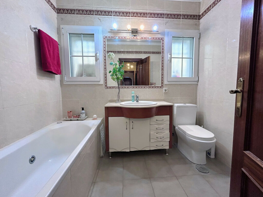 Detached Villa San Pedro de Alcántara Málaga - image 15