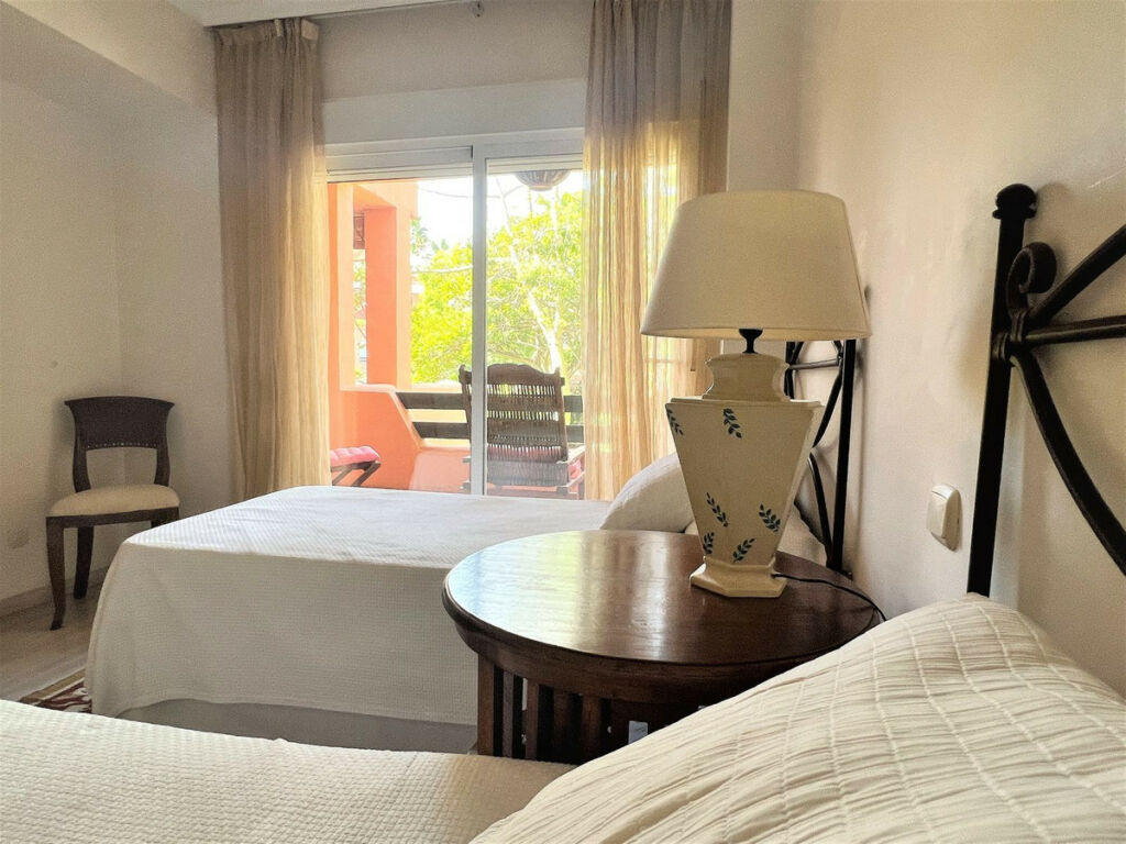 Middle Floor Apartment Guadalmina Baja Málaga - image 15