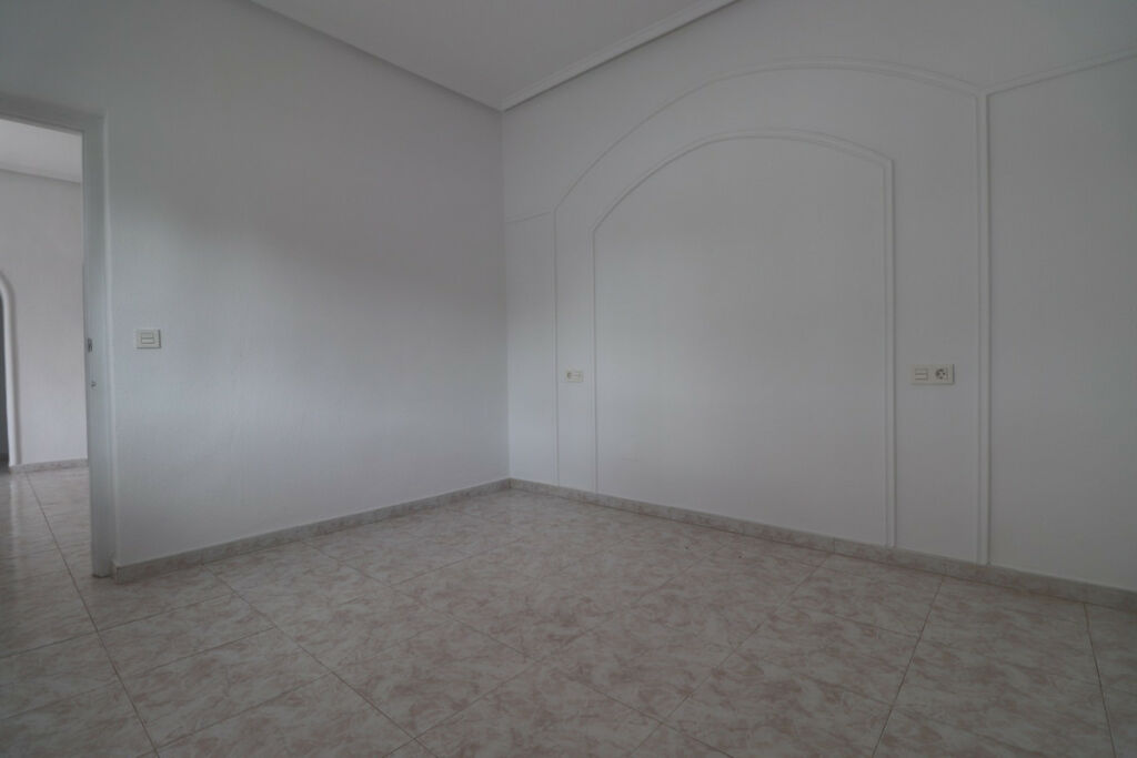 Detached Villa Dona Pepa Alicante - image 15