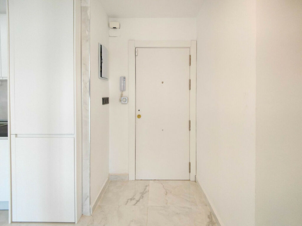 Middle Floor Apartment Punta Prima Alicante - image 15
