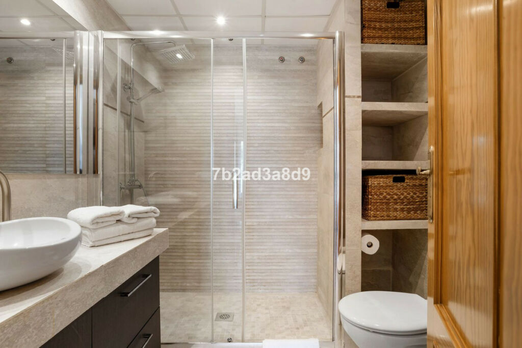 Ground Floor Apartment Selwo Málaga - image 15