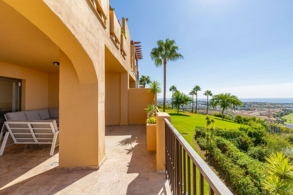 Ground Floor Apartment Benahavís Málaga - image 15