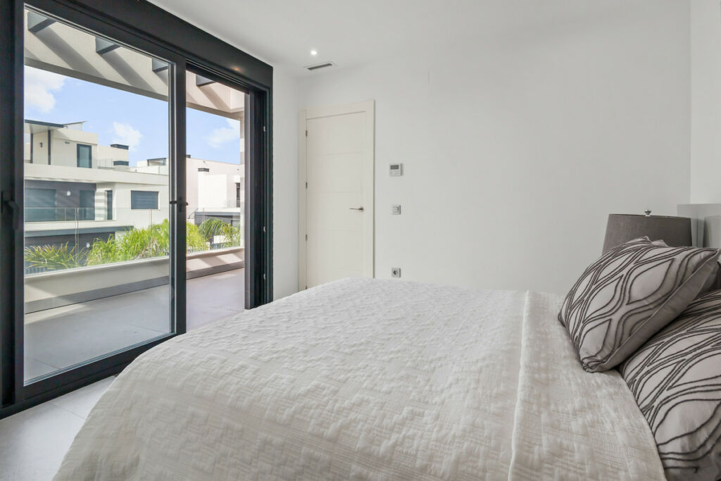 Detached Villa Algorfa Alicante - image 15