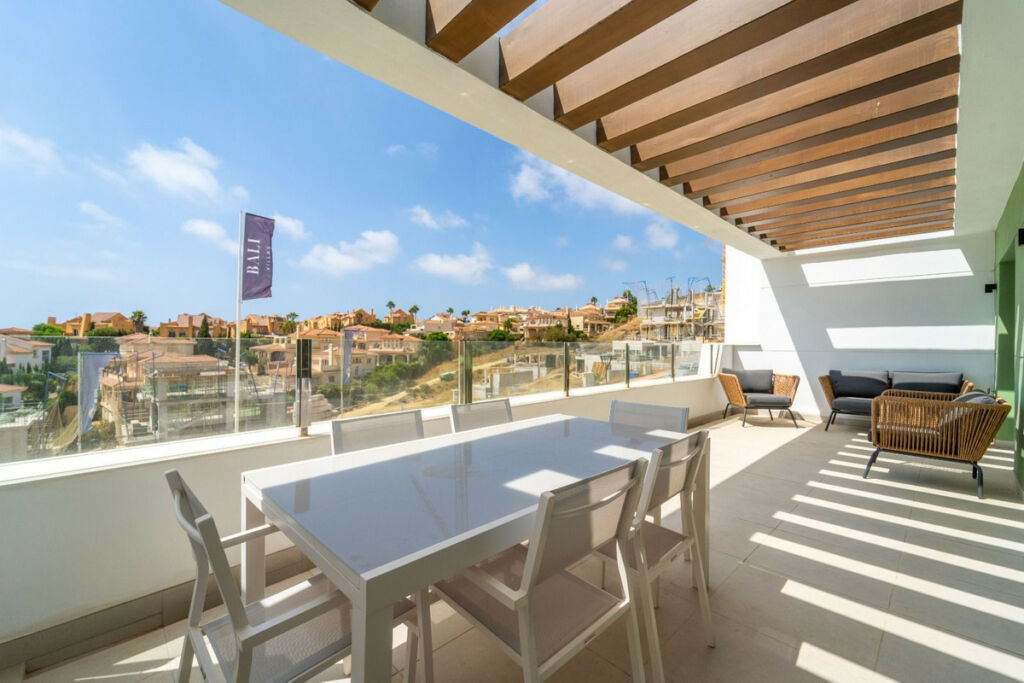 Middle Floor Apartment Mijas Costa Málaga - image 15
