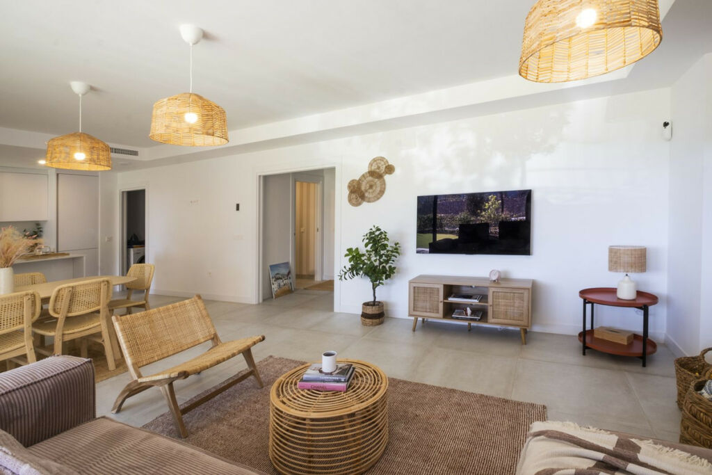 Townhouse El Chaparral Málaga - image 15