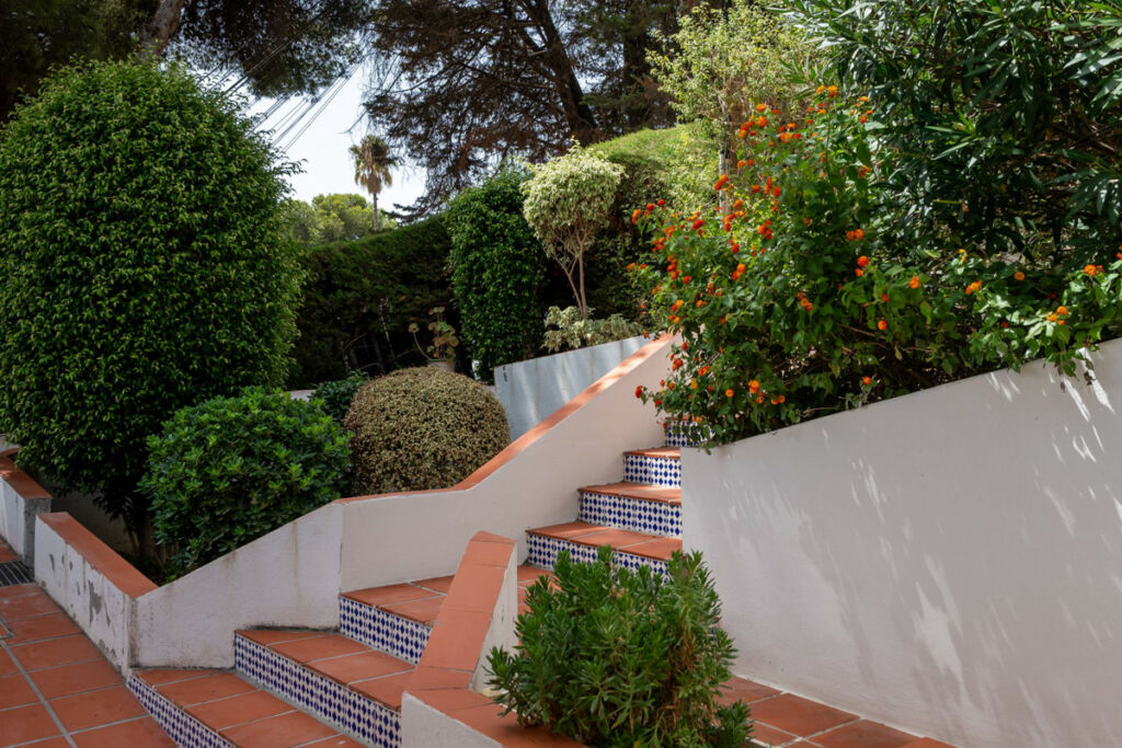 Ground Floor Apartment Nueva Andalucía Málaga - image 15