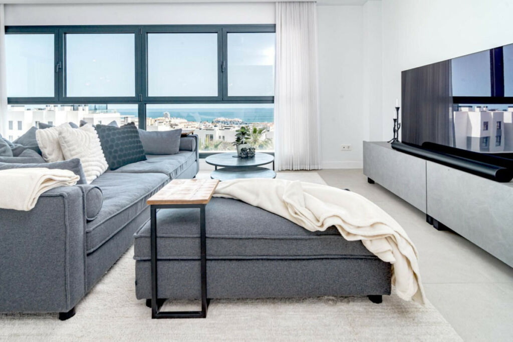 Penthouse Estepona Málaga - image 15