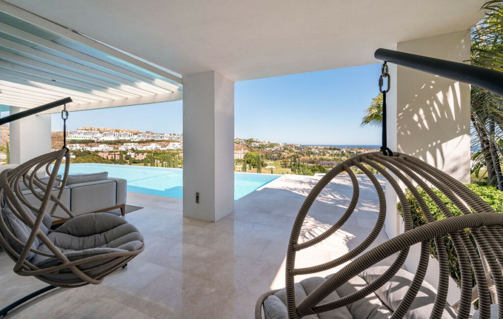 Detached Villa Los Flamingos Málaga - image 14