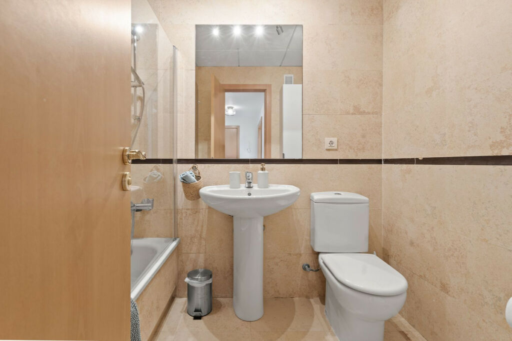 Ground Floor Apartment Estepona Málaga - image 15
