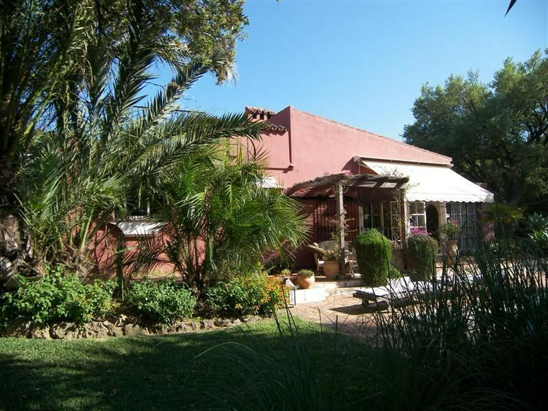 Detached Villa Marbella Málaga - image 15