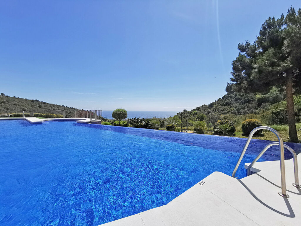 Penthouse Altos de los Monteros Málaga - image 15