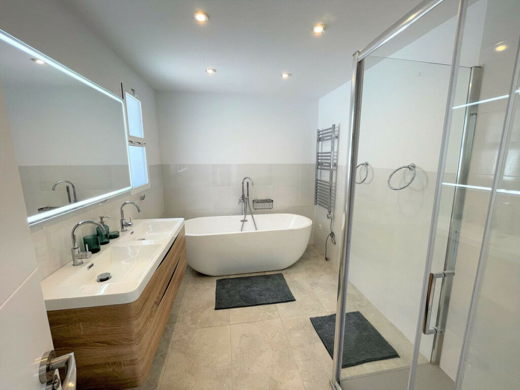 Detached Villa Mijas Málaga - image 15