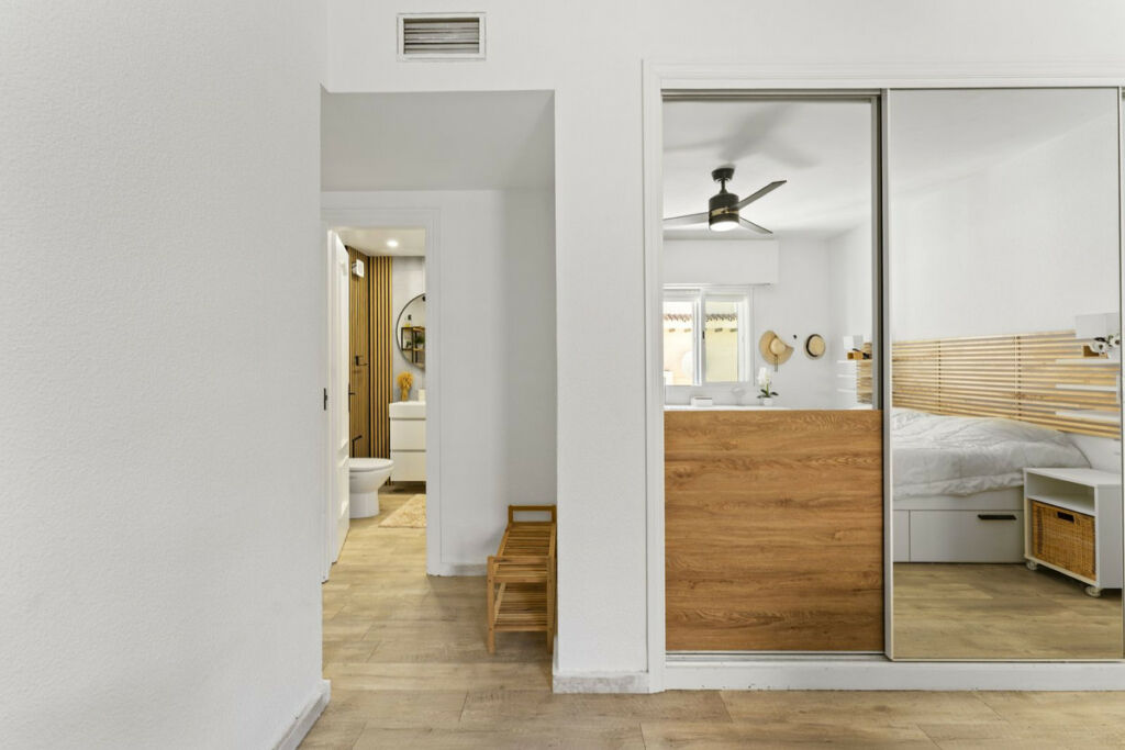 Top Floor Apartment Estepona Málaga - image 15