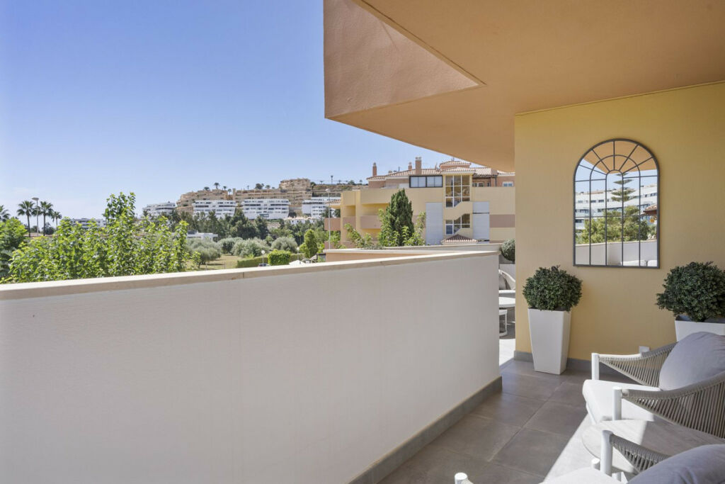 Middle Floor Apartment La Cala de Mijas Málaga - image 15