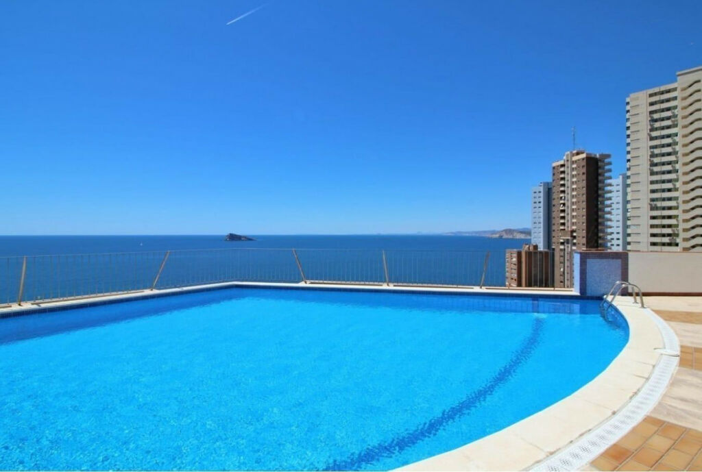 Middle Floor Apartment Benidorm Alicante - image 15