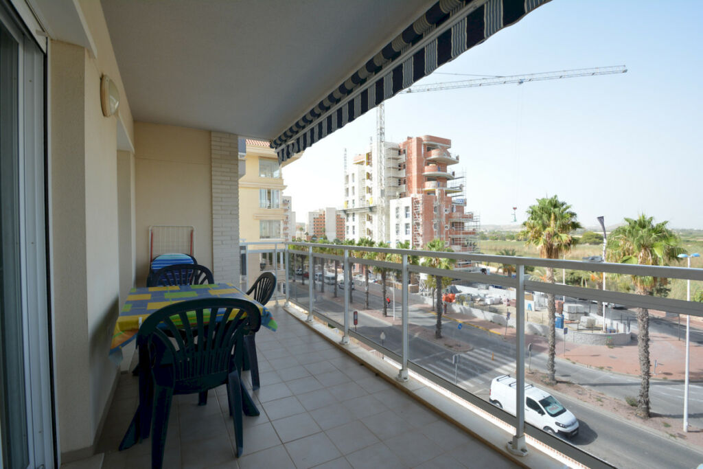 Middle Floor Apartment Guardamar del Segura Alicante - image 15