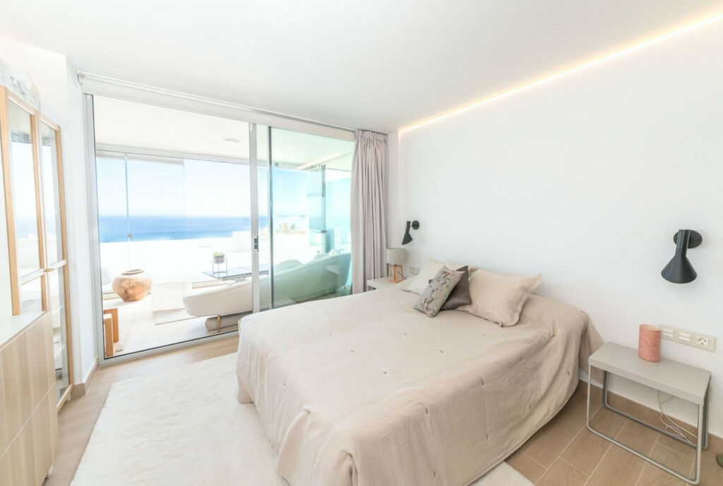 Middle Floor Apartment Fuengirola Málaga - image 15