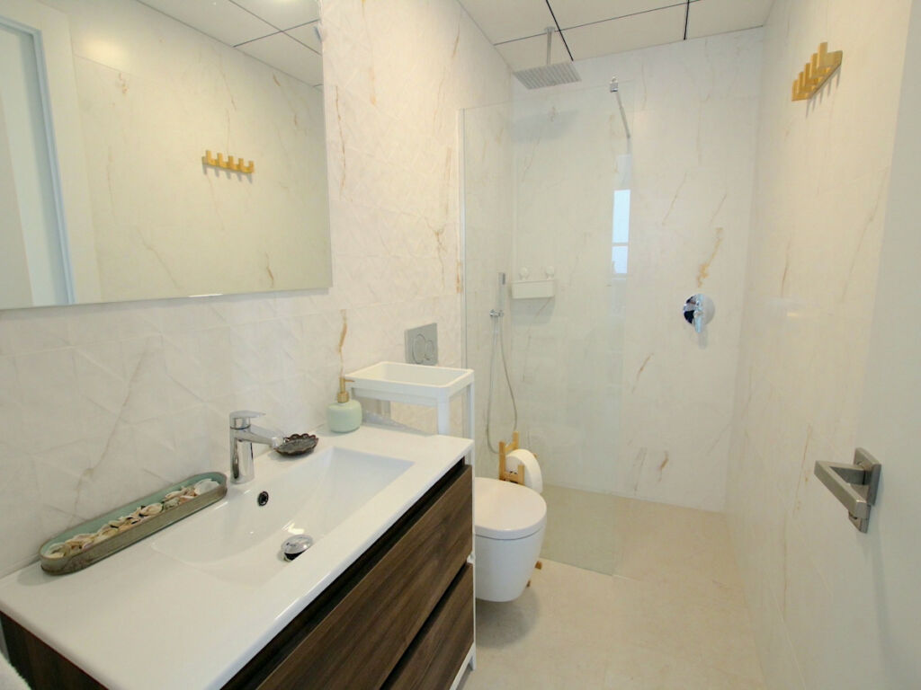 Detached Villa La Marina Alicante - image 15