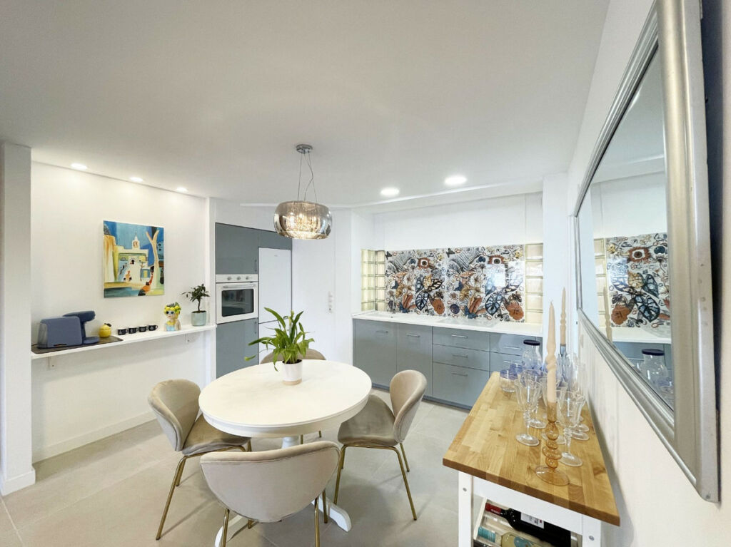 Middle Floor Apartment Calpe Alicante - image 15