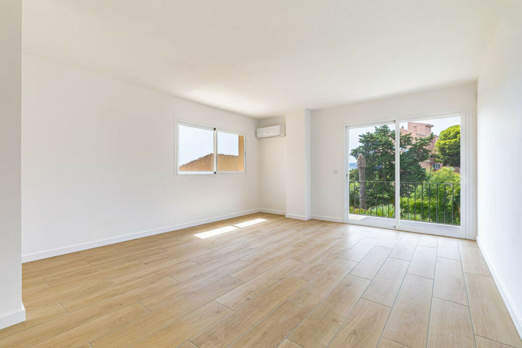 Middle Floor Apartment Estepona Málaga - image 16
