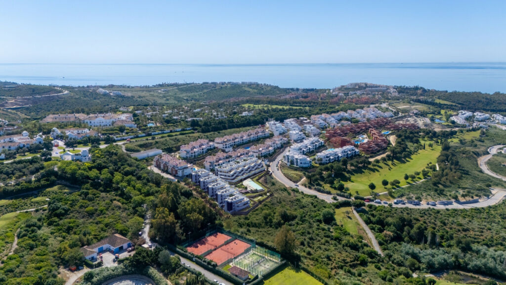 Ground Floor Apartment Casares Málaga - image 15