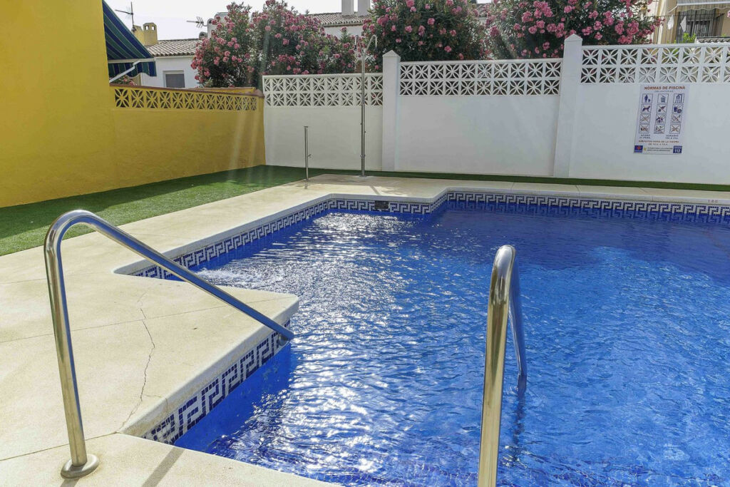 Townhouse Las Lagunas Málaga - image 15
