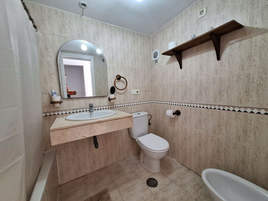 Middle Floor Apartment San Luis de Sabinillas Málaga - image 15