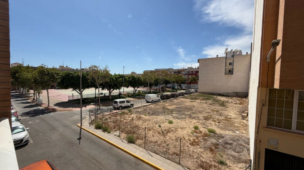 Middle Floor Apartment Los Montesinos Alicante - image 15