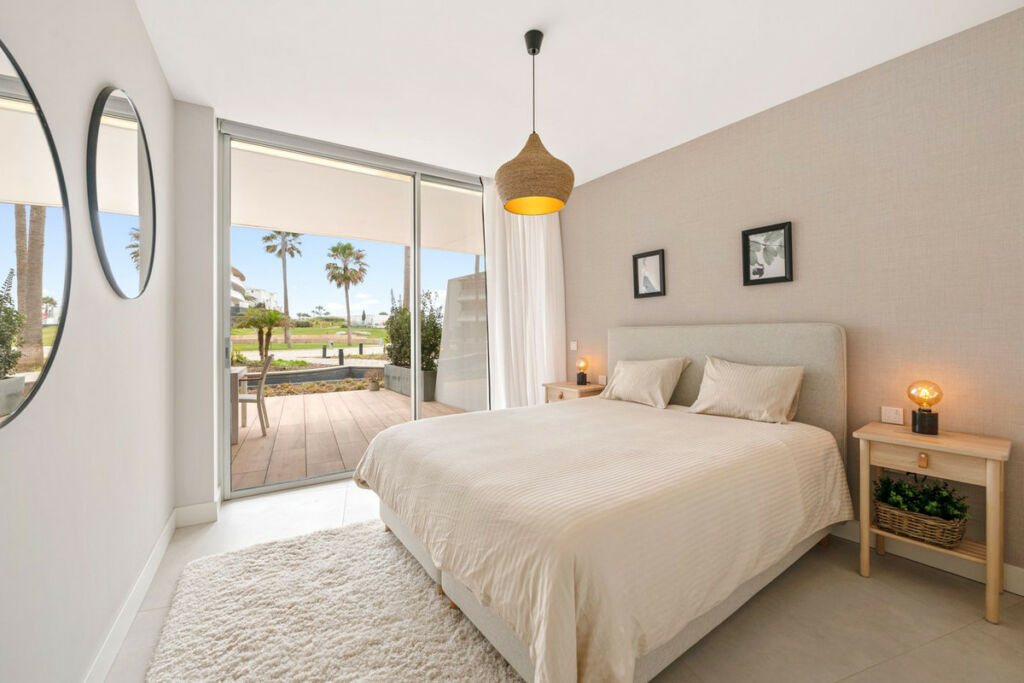 Ground Floor Apartment Estepona Málaga - image 15