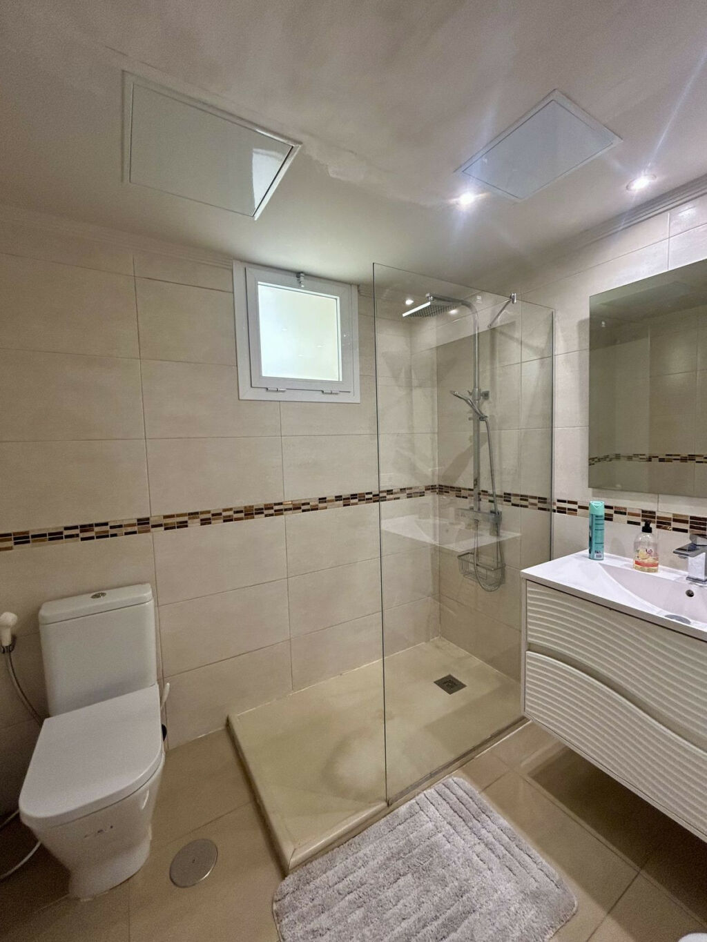 Middle Floor Apartment Los Arqueros Málaga - image 15