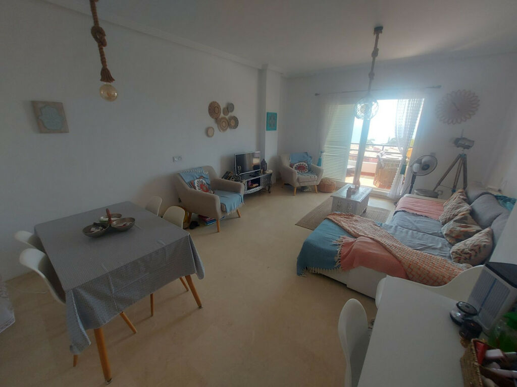 Middle Floor Apartment La Duquesa Málaga - image 15