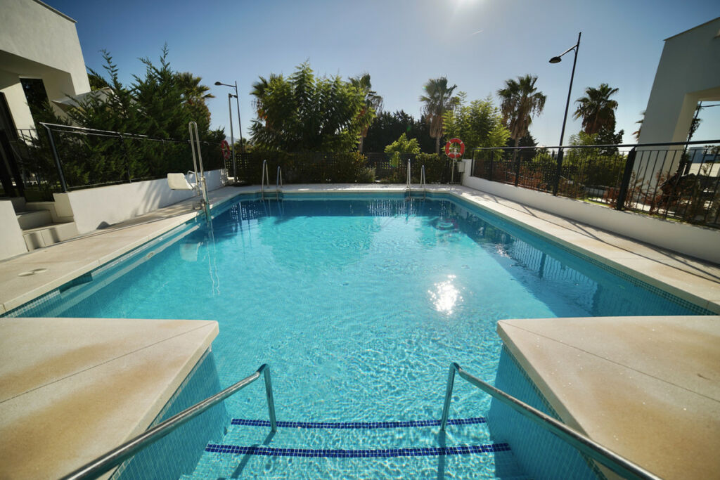 Townhouse Estepona Málaga - image 15