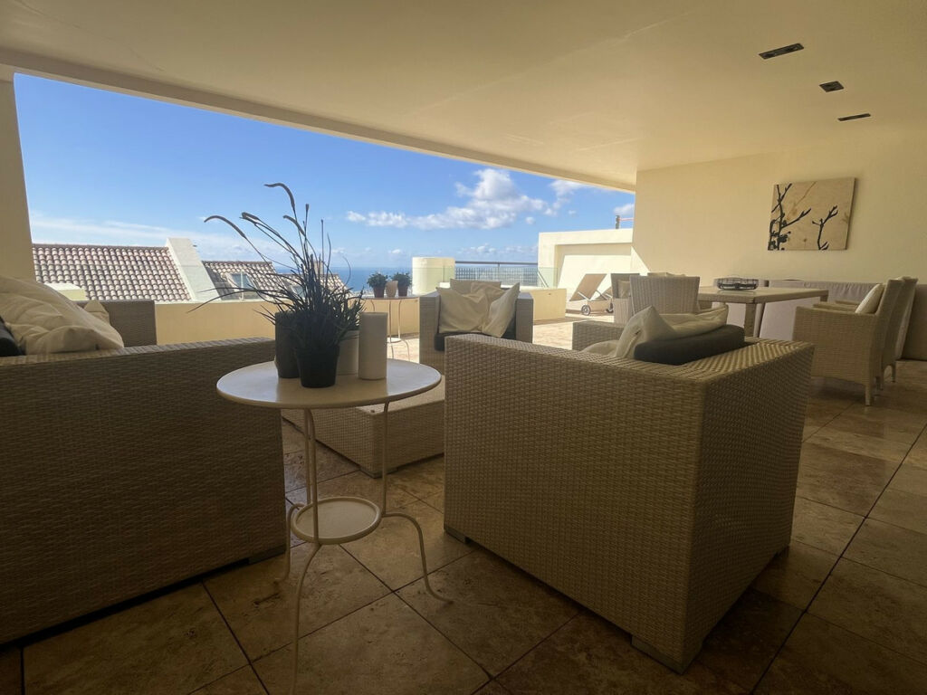 Middle Floor Apartment Altos de los Monteros Málaga - image 15
