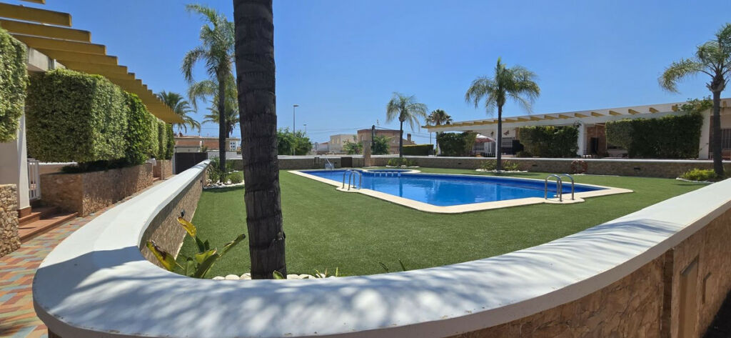 Ground Floor Apartment Mil Palmeras Alicante - image 15