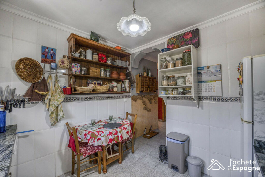 Detached Villa Canillas de Aceituno Málaga - image 15