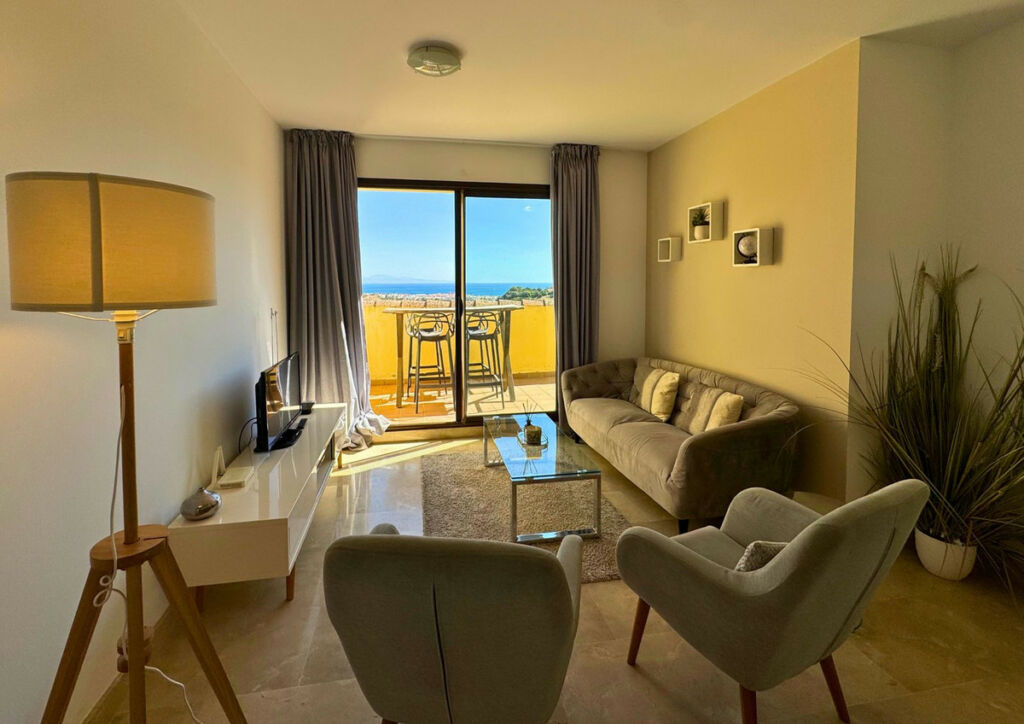 Penthouse La Duquesa Málaga - image 15