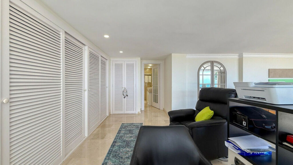 Penthouse Duplex Marbella Málaga - image 16
