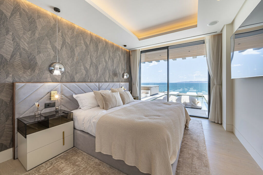 Middle Floor Apartment Estepona Málaga - image 16
