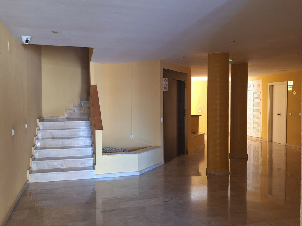 Middle Floor Apartment San Luis de Sabinillas Málaga - image 16