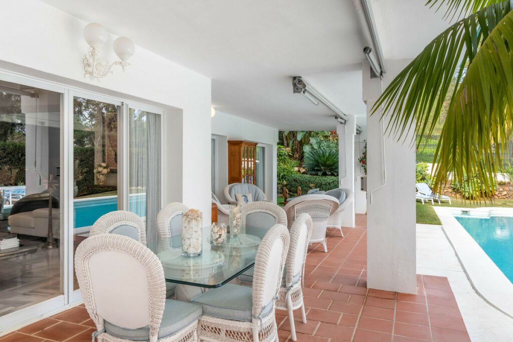 Semi-Detached House La Quinta Málaga - image 16