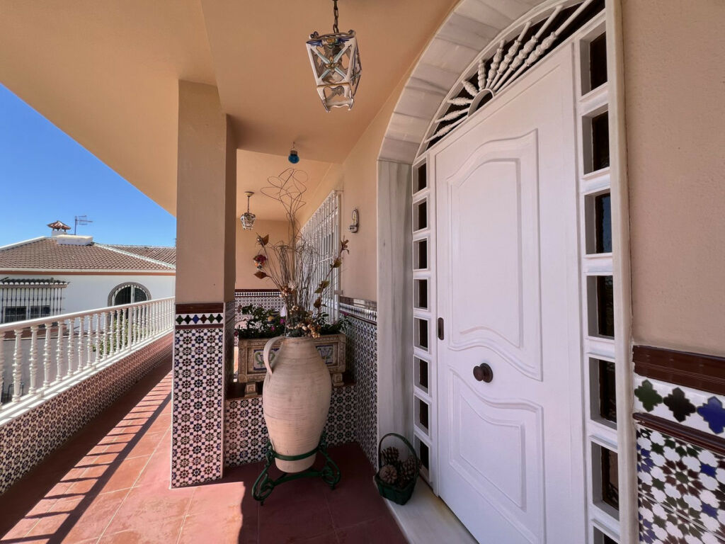 Semi-Detached House Benalmadena Málaga - image 16